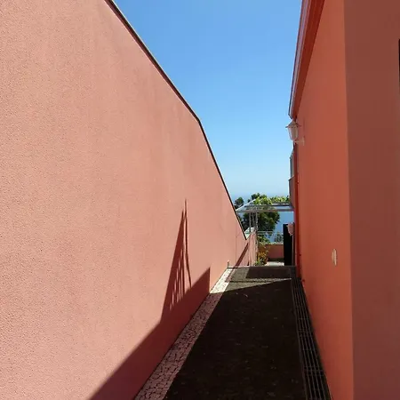 Sky View By Rg-hosting Machico (Madeira)