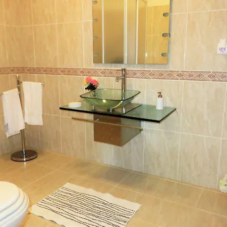 Villa Sky View By Rg-hosting Machico (Madeira)