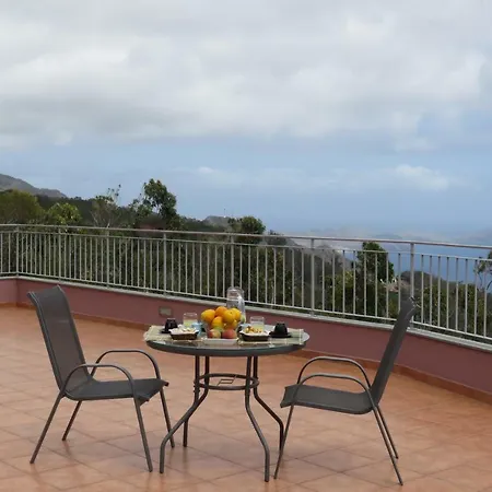 Sky View By Rg-hosting * Machico (Madeira)